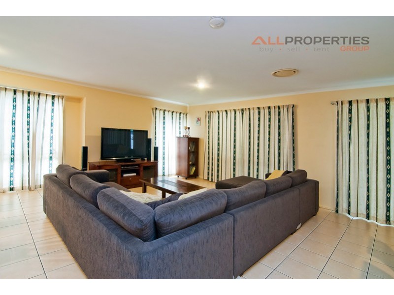 7 Mirima Place, Parkinson QLD 4115