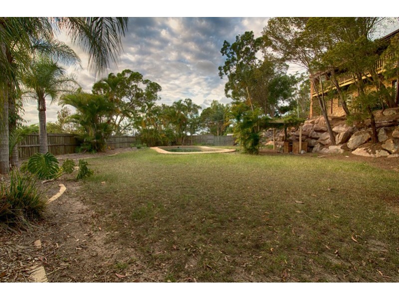 81 Dennis Road, Springwood QLD 4127