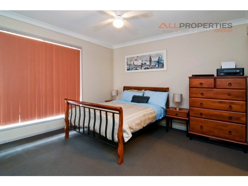 17 Cunningham Drive, Boronia Heights QLD 4124