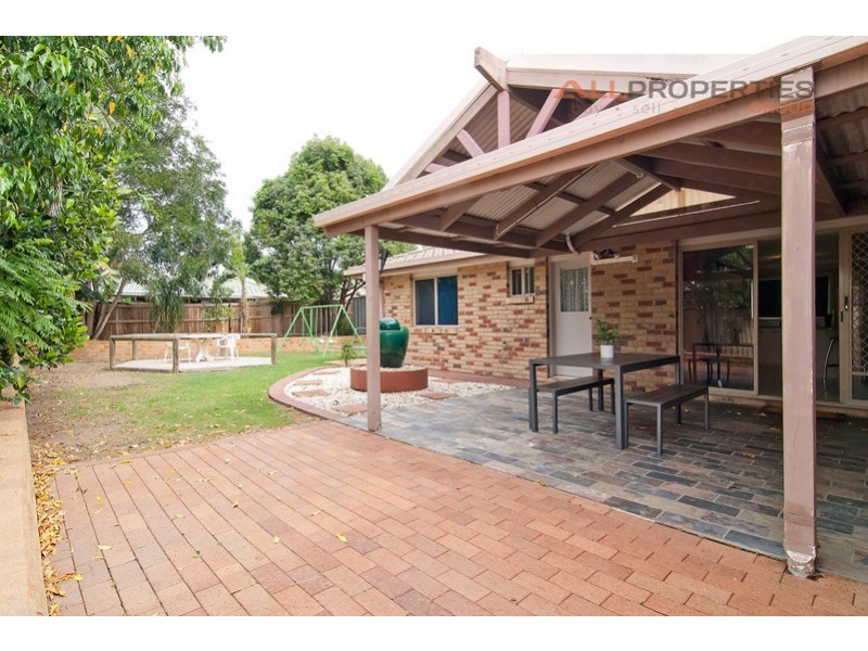 17 Cunningham Drive, Boronia Heights QLD 4124