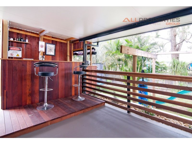 5 Bonhill Court, Hillcrest QLD 4118