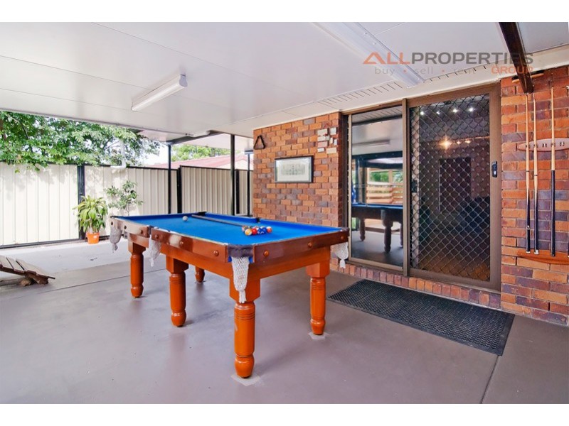 5 Bonhill Court, Hillcrest QLD 4118