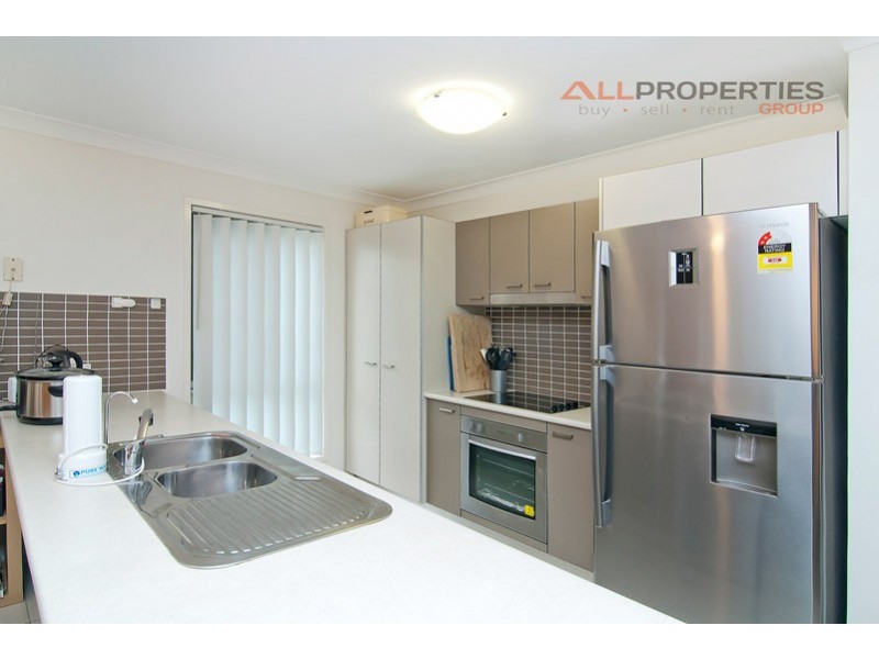 29 Dart Place, Parkinson QLD 4115