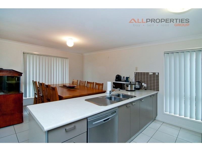 29 Dart Place, Parkinson QLD 4115