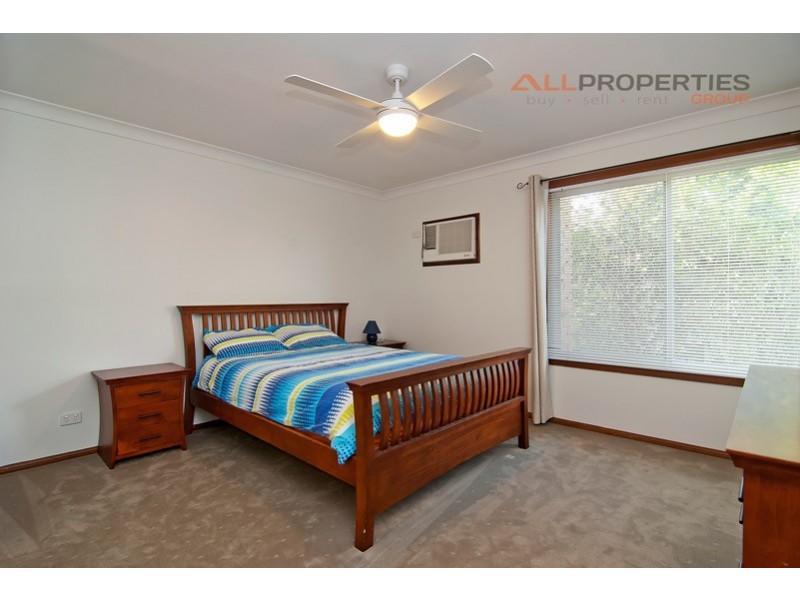 18 Redgum Place, Calamvale QLD 4116