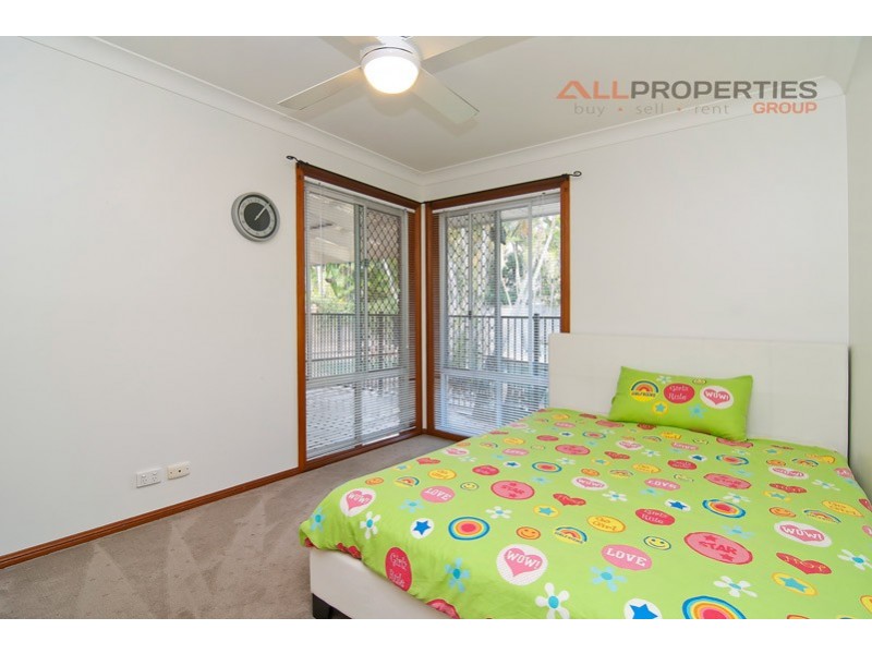 18 Redgum Place, Calamvale QLD 4116