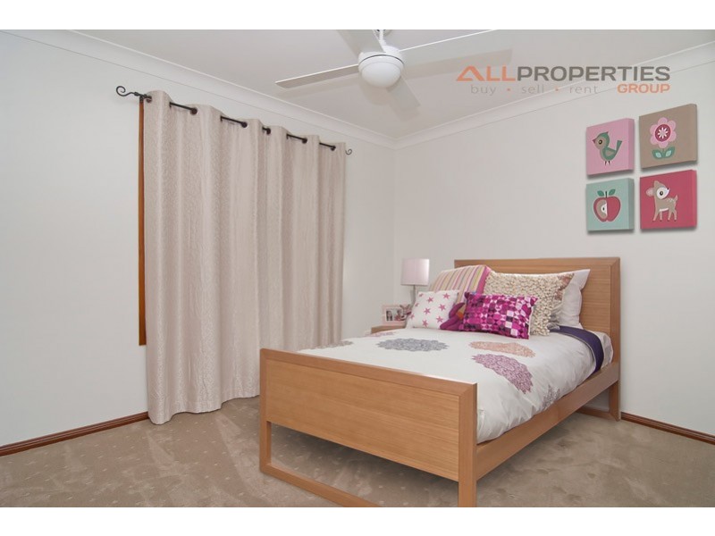 18 Redgum Place, Calamvale QLD 4116