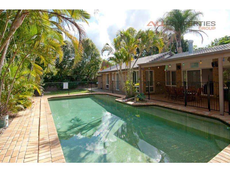 18 Redgum Place, Calamvale QLD 4116