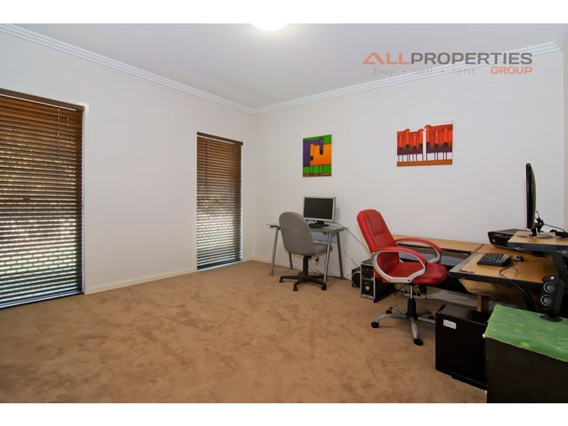 17 Uluru Place, Forest Lake QLD 4078