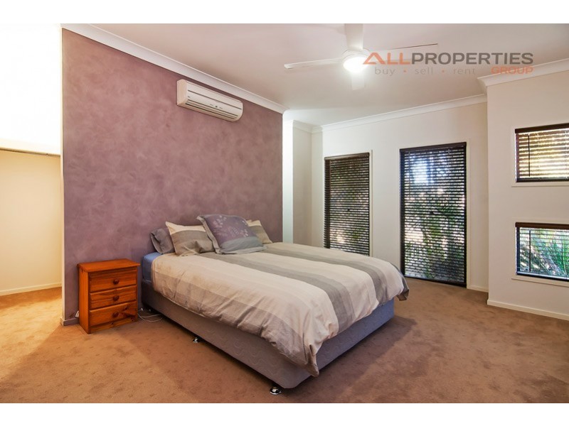 17 Uluru Place, Forest Lake QLD 4078