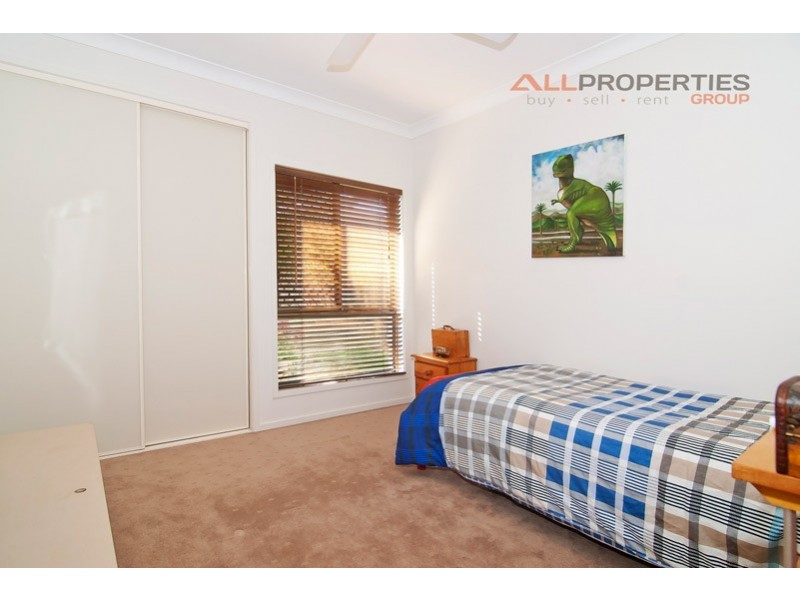 17 Uluru Place, Forest Lake QLD 4078