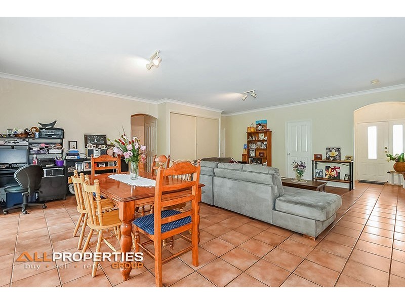 14 B CASWELL STREET, Gailes QLD 4300