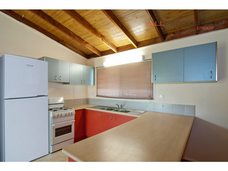 6 Letitia Street, Regents Park QLD 4118