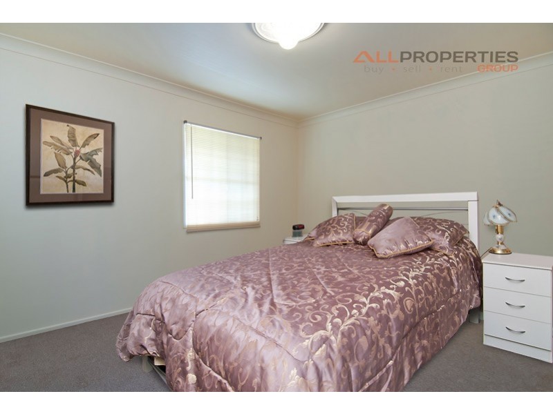 6 Letitia Street, Regents Park QLD 4118