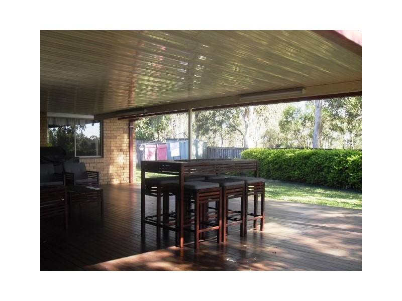 1 Huon Place, Forest Lake QLD 4078