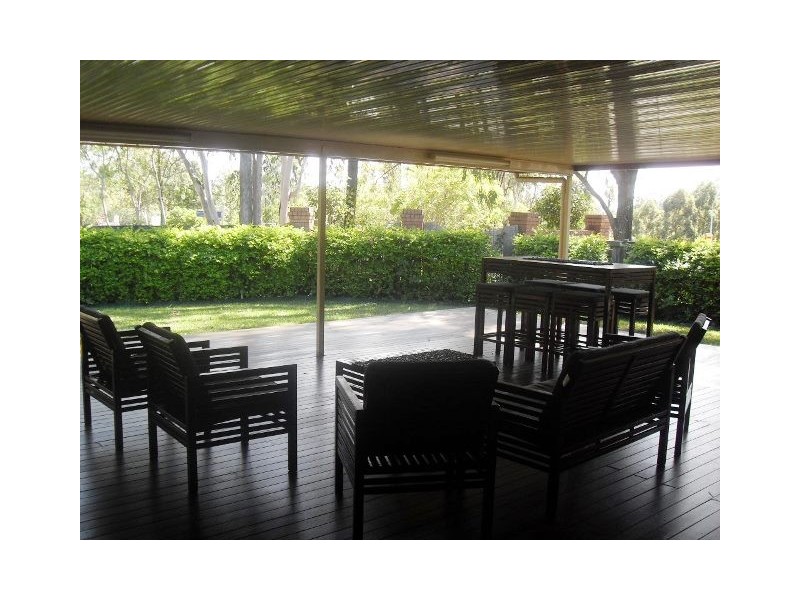 1 Huon Place, Forest Lake QLD 4078