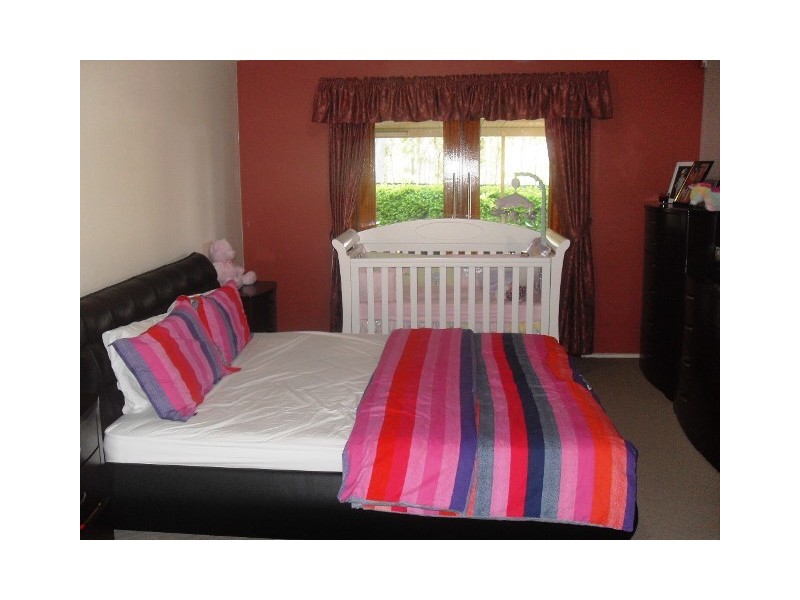 1 Huon Place, Forest Lake QLD 4078