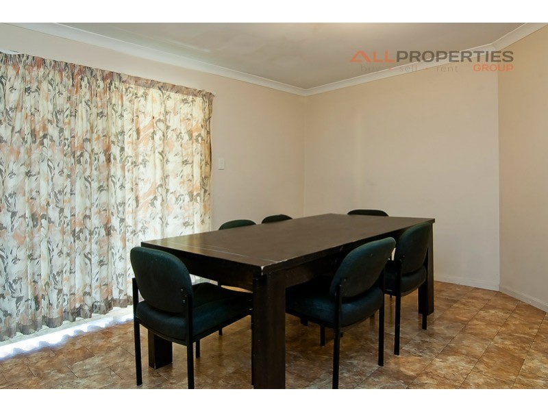 4 Hutt Ct, Crestmead QLD 4132