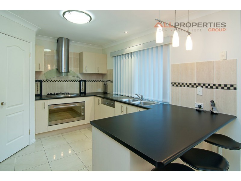 17 Popple Point Place, Springfield Lakes QLD 4300