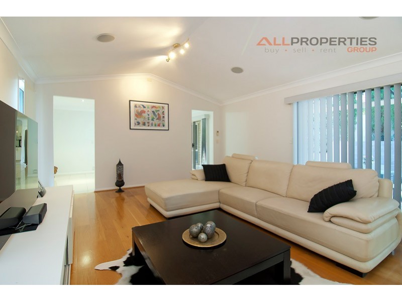 17 Popple Point Place, Springfield Lakes QLD 4300
