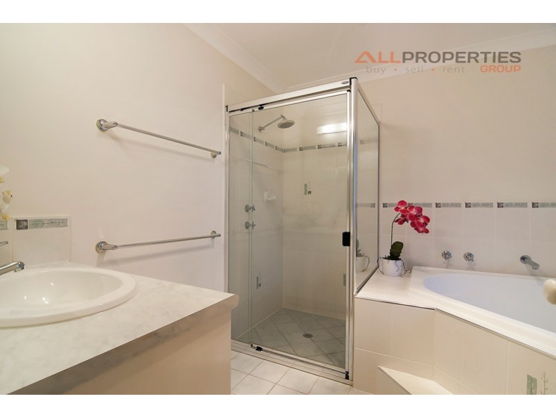 17 Popple Point Place, Springfield Lakes QLD 4300