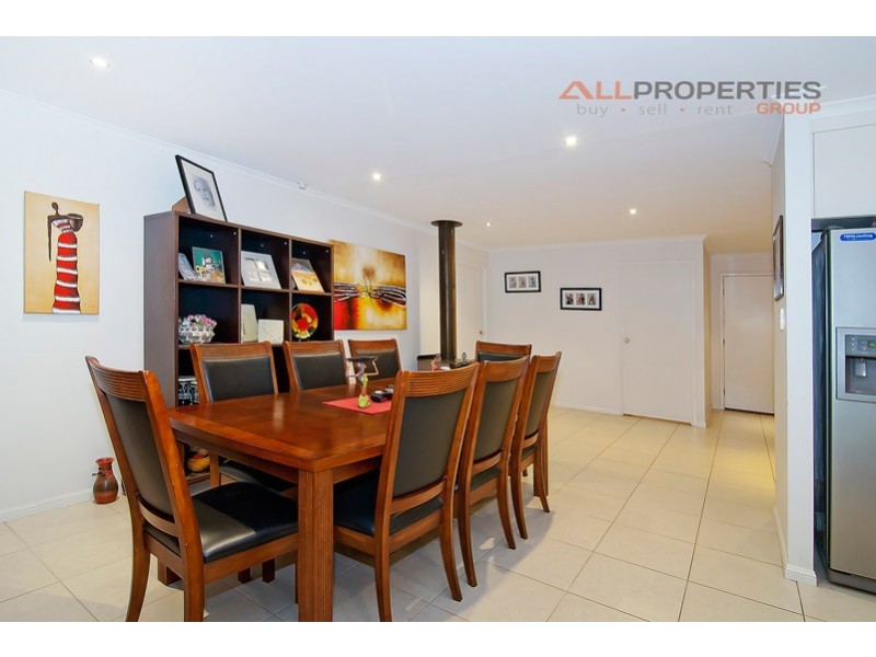 82 Muscari Crescent, Drewvale QLD 4116