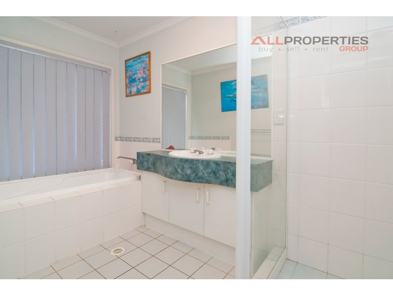 82 Muscari Crescent, Drewvale QLD 4116