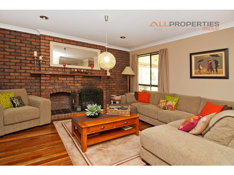 17-23 Hickey Road, Park Ridge South QLD 4125