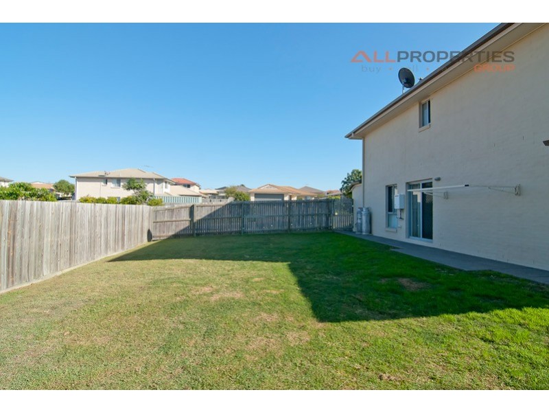 3 Tahlee Court, Regents Park QLD 4118