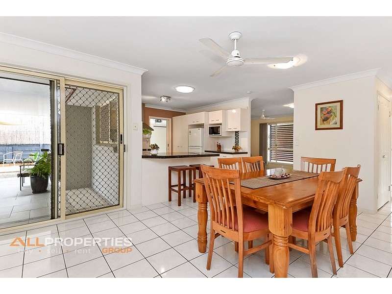 68 BUSHLAND DRIVE, Regents Park QLD 4118