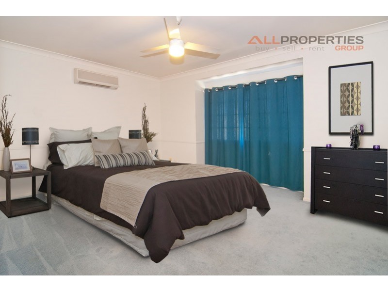 2/17 Monash Road, Loganlea QLD 4131