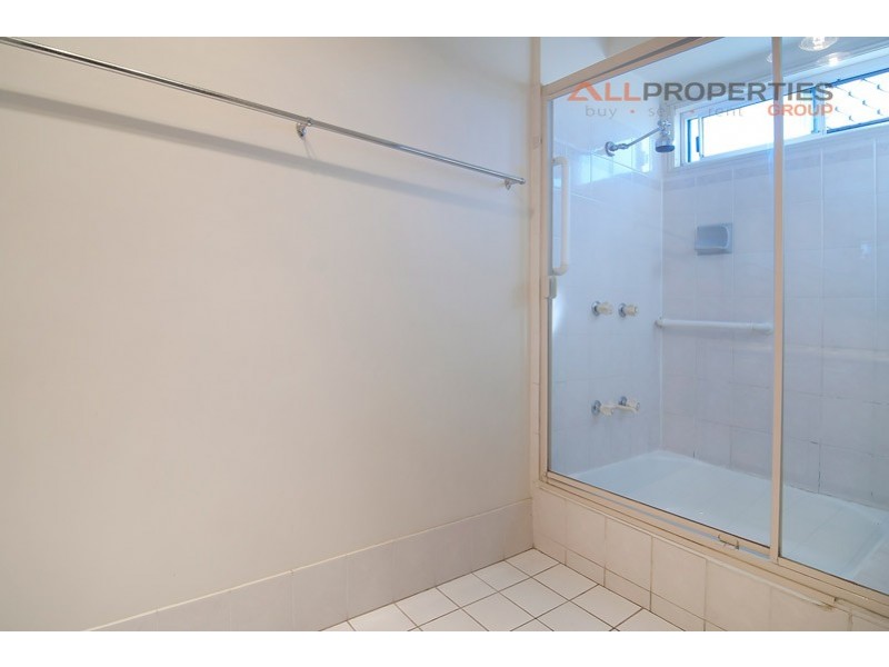 2/17 Monash Road, Loganlea QLD 4131