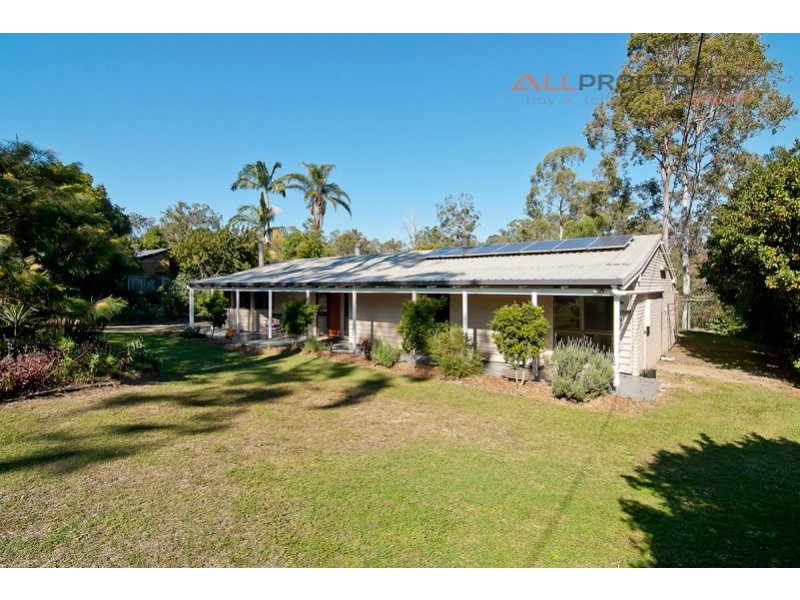 230 Forestdale Drive, Forestdale QLD 4118