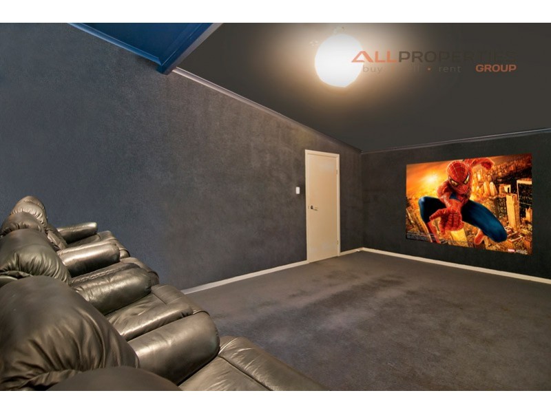 230 Forestdale Drive, Forestdale QLD 4118