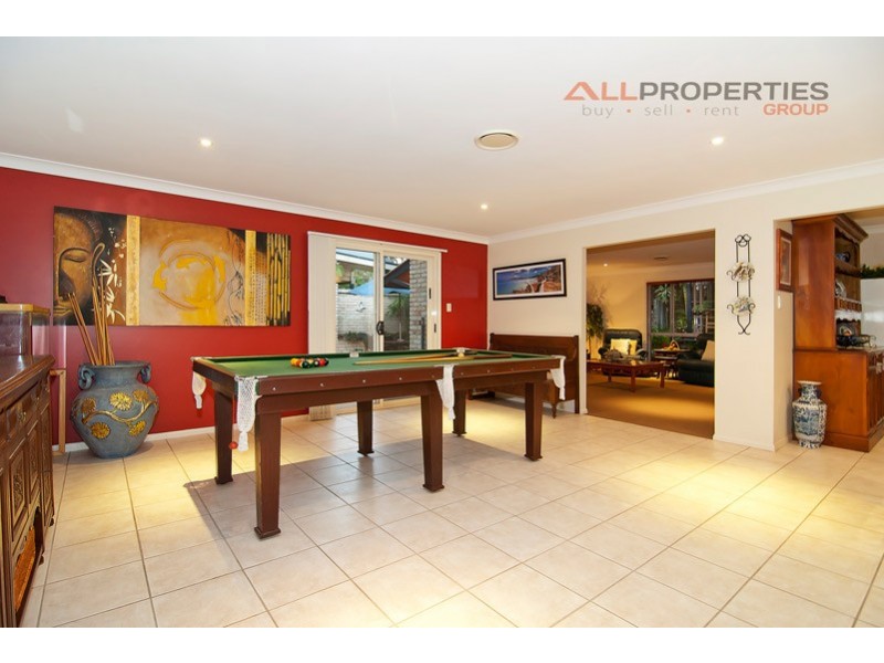 9 Mathison Ct, Redland Bay QLD 4165