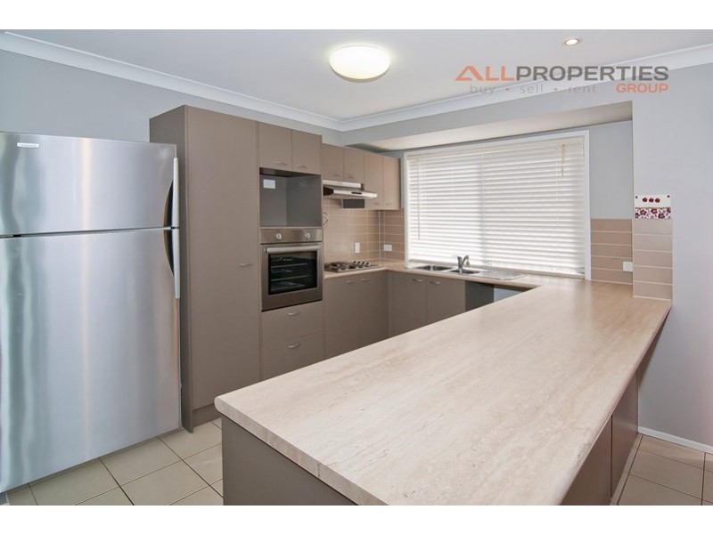 27 Tennessee Way, Berrinba QLD 4117