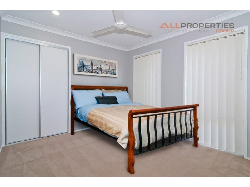 27 Tennessee Way, Berrinba QLD 4117