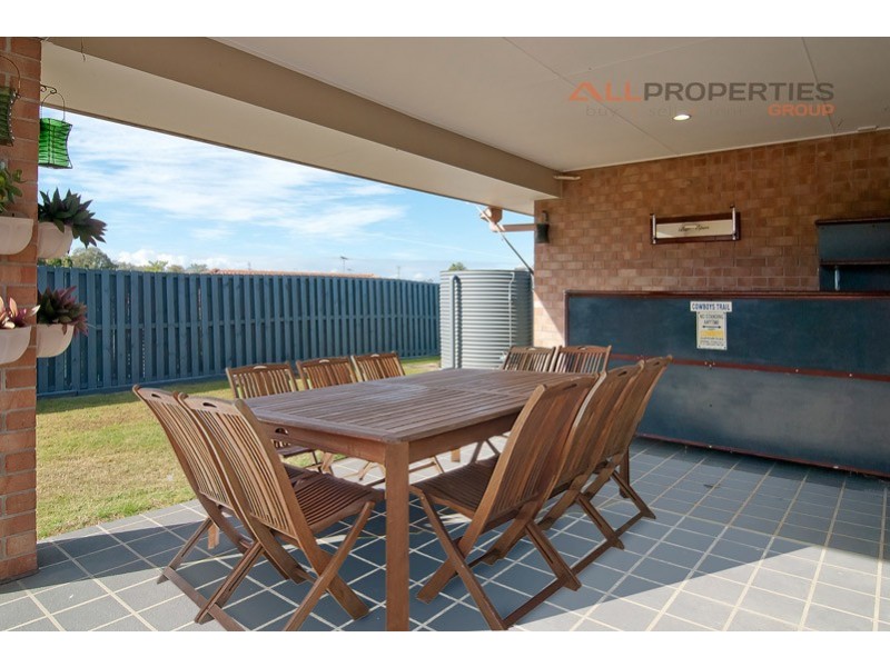 27 Tennessee Way, Berrinba QLD 4117