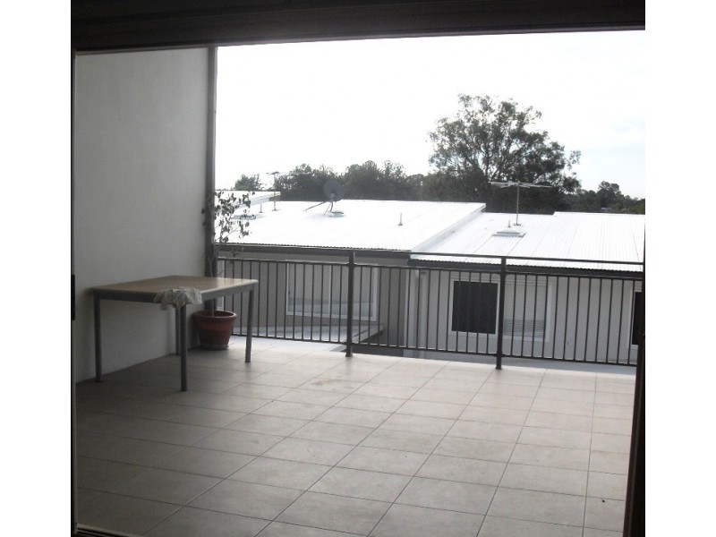 7/26 Laughlin Street, Kingston QLD 4114
