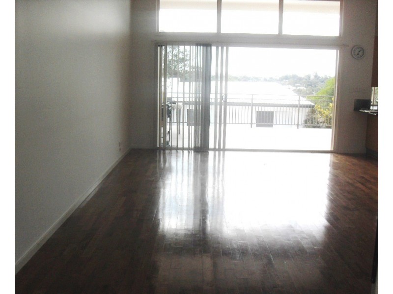 7/26 Laughlin Street, Kingston QLD 4114