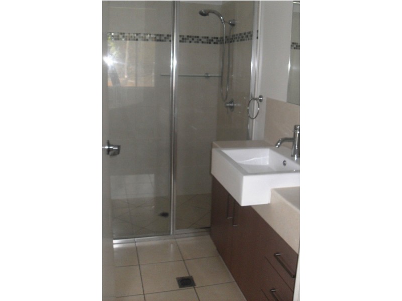 7/26 Laughlin Street, Kingston QLD 4114