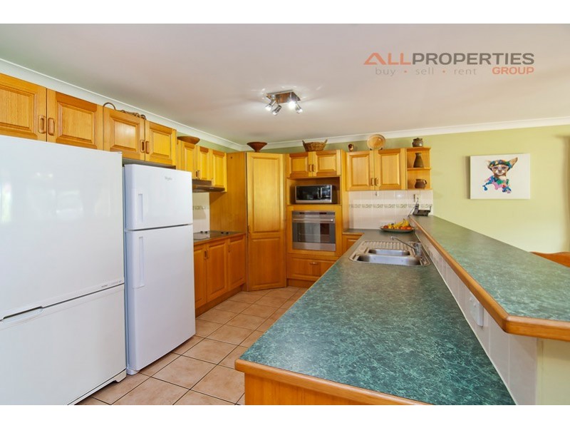 53 Weranga Place, Parkinson QLD 4115