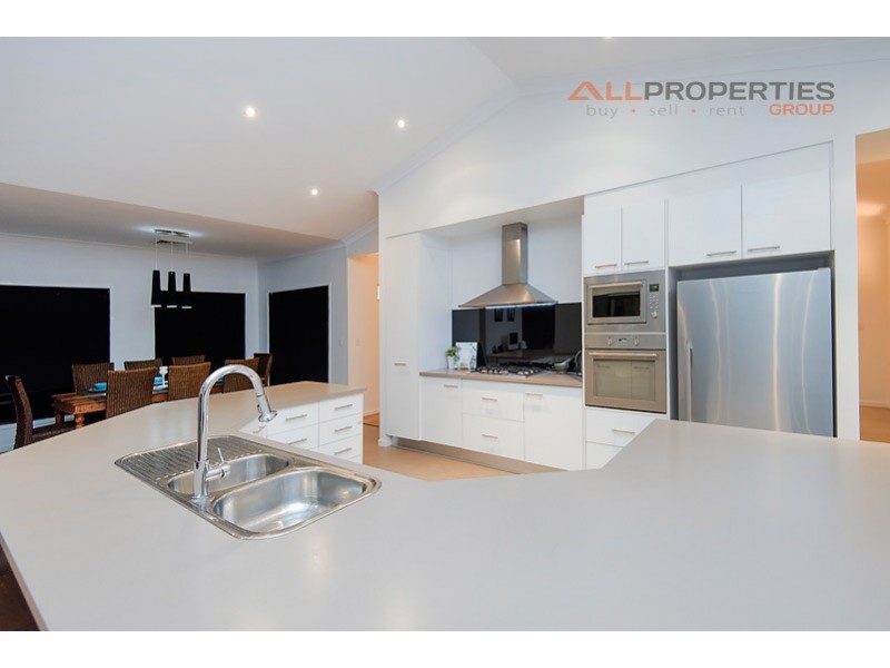 7 Rockford Drive, Bellbird Park QLD 4300