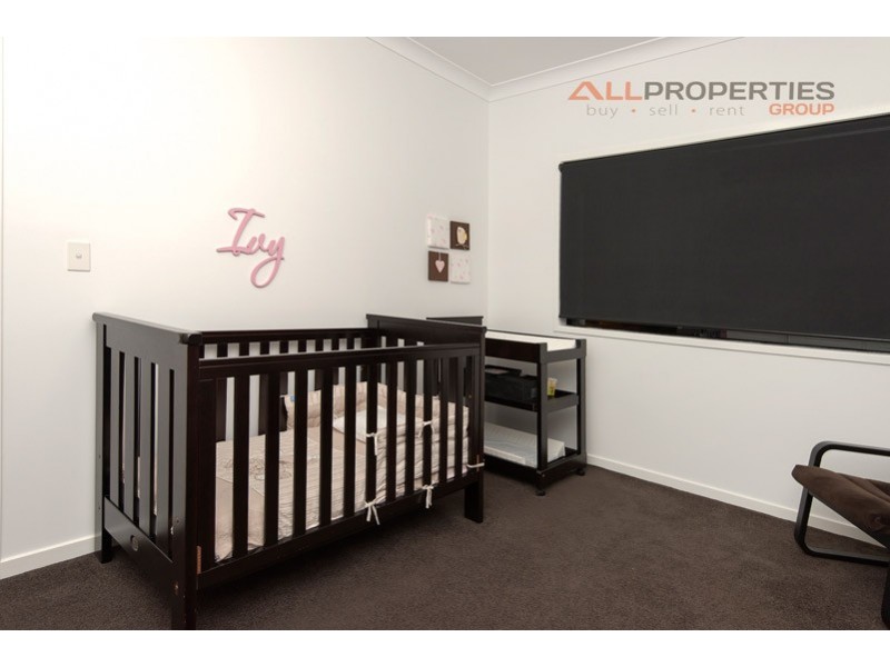 7 Rockford Drive, Bellbird Park QLD 4300