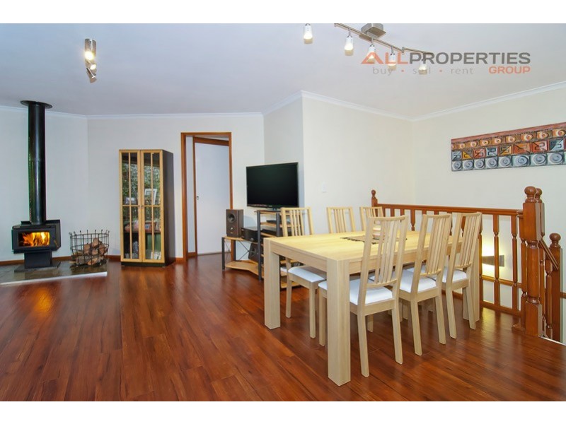 31-33 Teresa Drive, Munruben QLD 4125