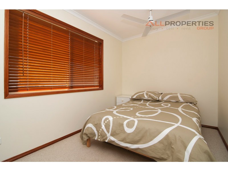 31-33 Teresa Drive, Munruben QLD 4125