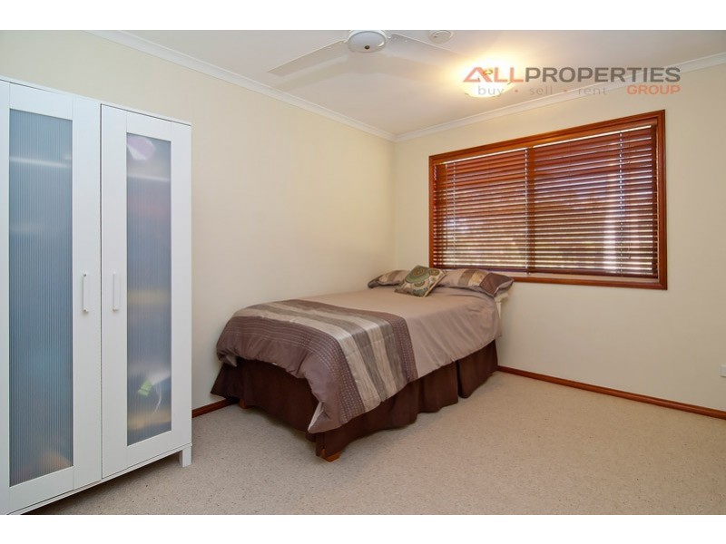 31-33 Teresa Drive, Munruben QLD 4125
