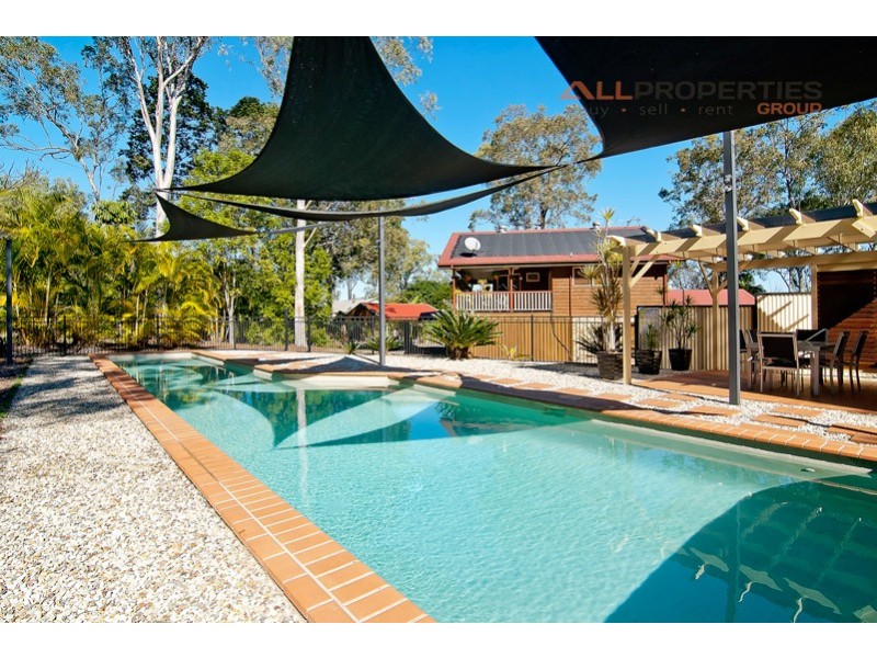31-33 Teresa Drive, Munruben QLD 4125