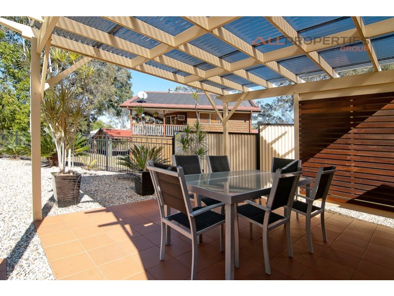 31-33 Teresa Drive, Munruben QLD 4125
