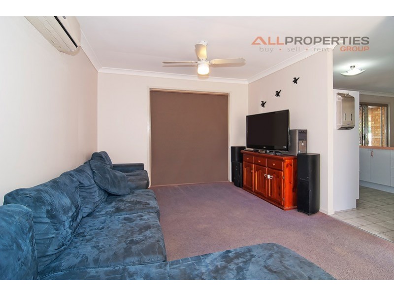 11 Network Drive, Boronia Heights QLD 4124